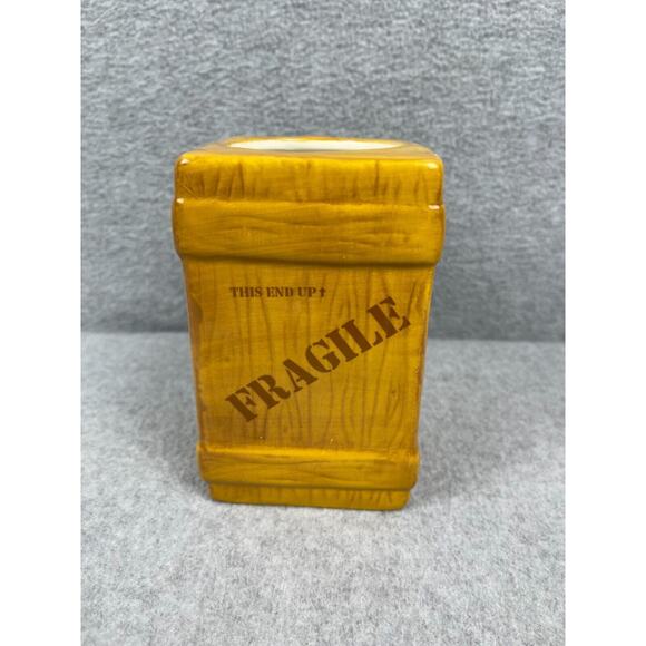 A Christmas Story Fragile Crate Mug with Leg Lamp‎ Handle 5.25" x 5.5" - Picture 2 of 5